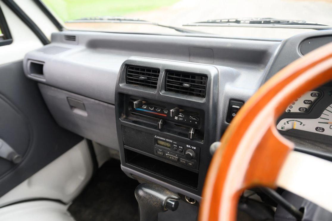 1997 Mitsubishi Minicab TL