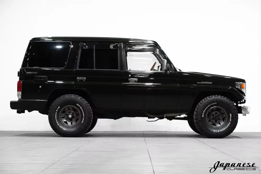 1995 Toyota Land Cruiser KZJ78 - 2