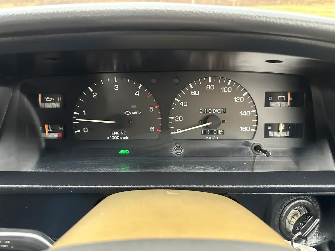 1995 Toyota Hilux Surf SSR-X Limited