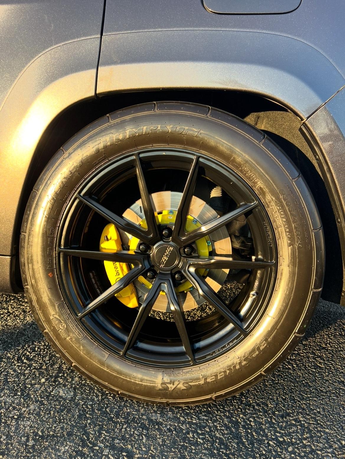 Supercharged 2018 Jeep Grand Cherokee Trackhawk 4×4