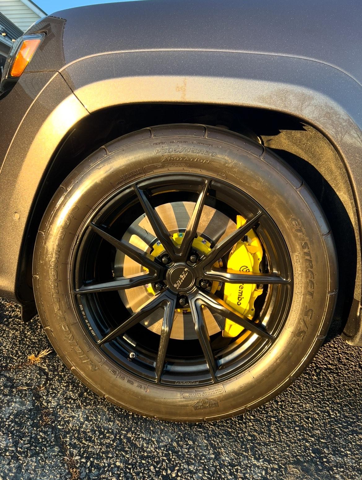 Supercharged 2018 Jeep Grand Cherokee Trackhawk 4×4