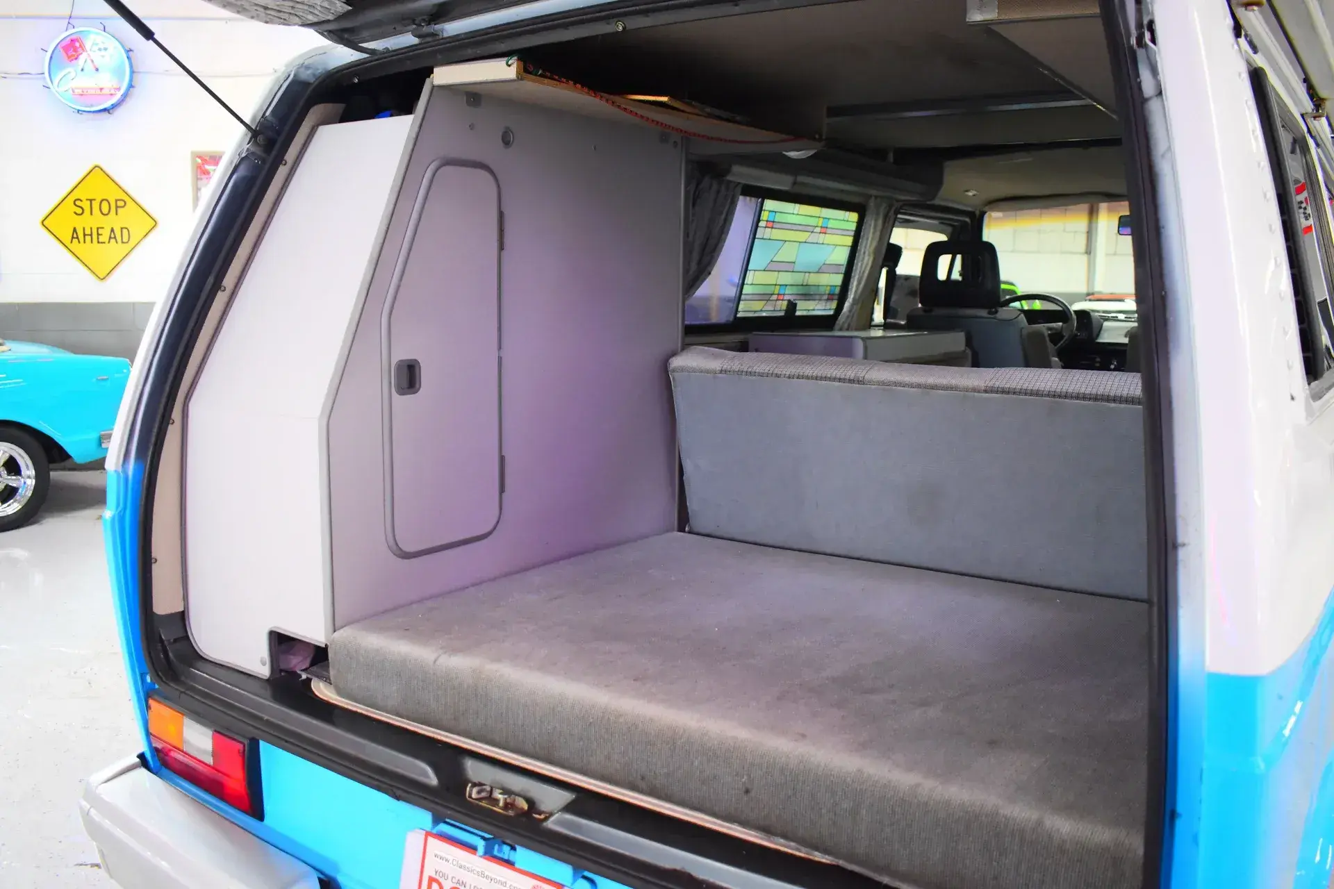 1989 Volkswagen Vanagon Camper