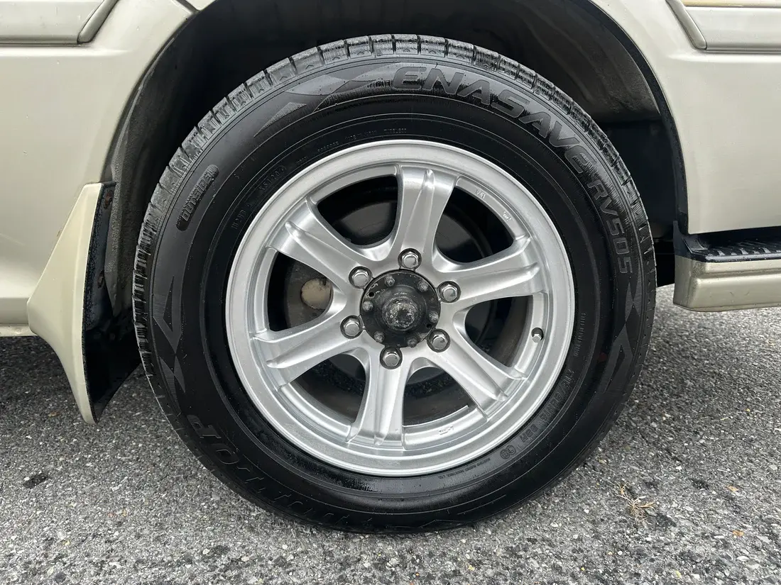 1999 Toyota HiAce Super Custom Living Saloon EX