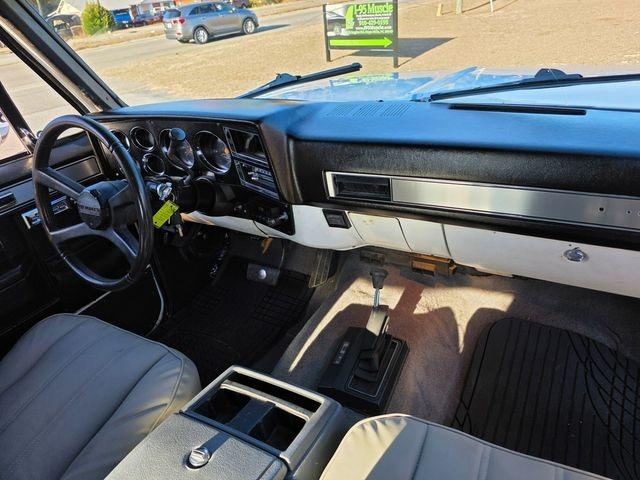 1984 Chevy K10 Blazer