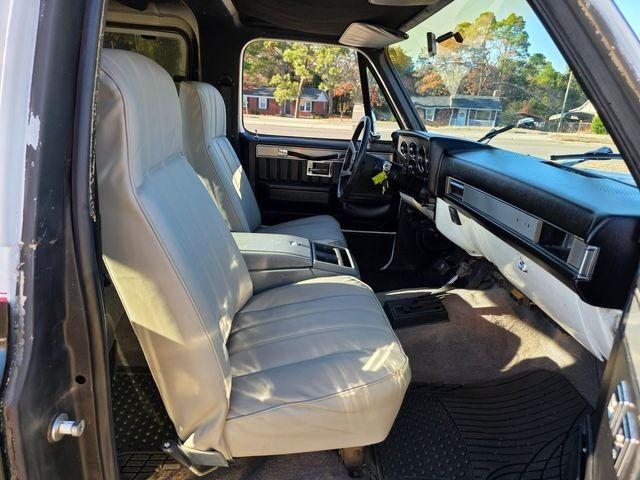 1984 Chevy K10 Blazer