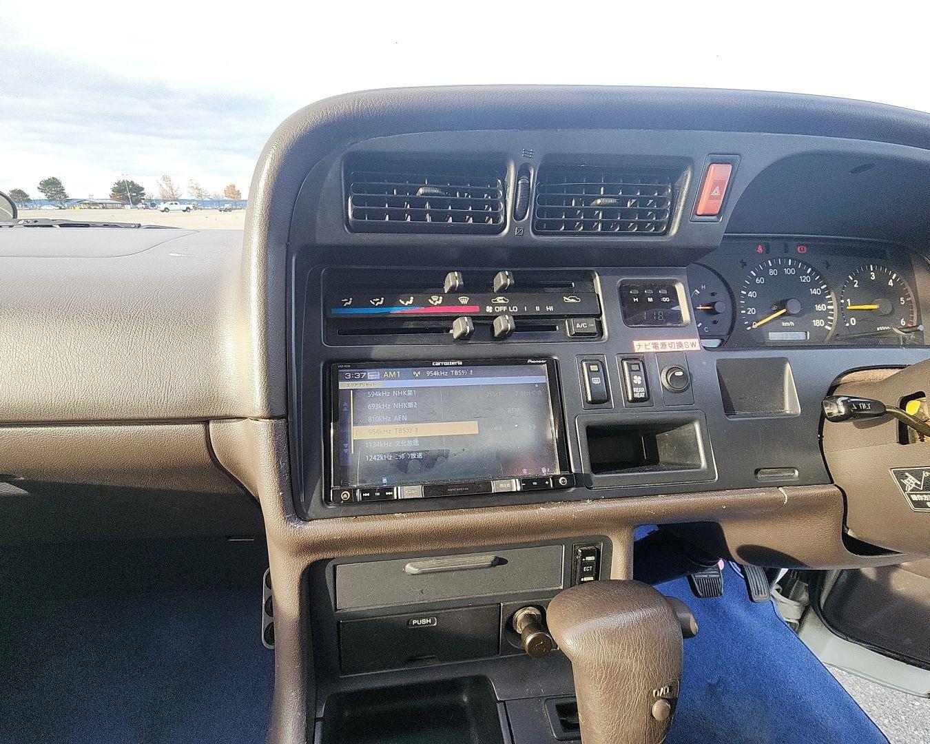 1998 Toyota HiAce Cruising Cabin