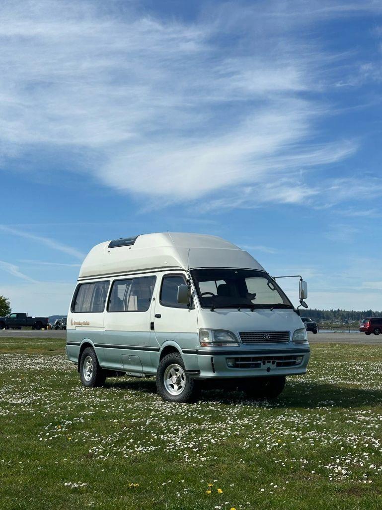 1998 Toyota HiAce Cruising Cabin