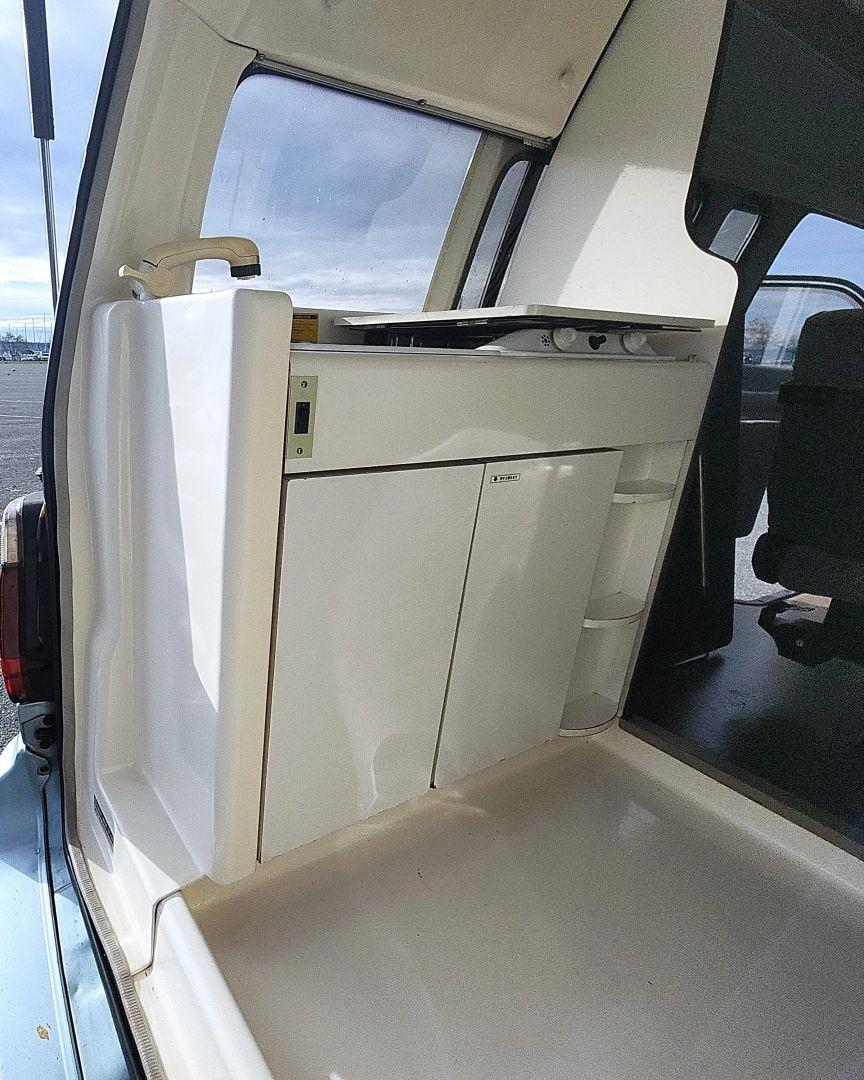 1998 Toyota HiAce Cruising Cabin
