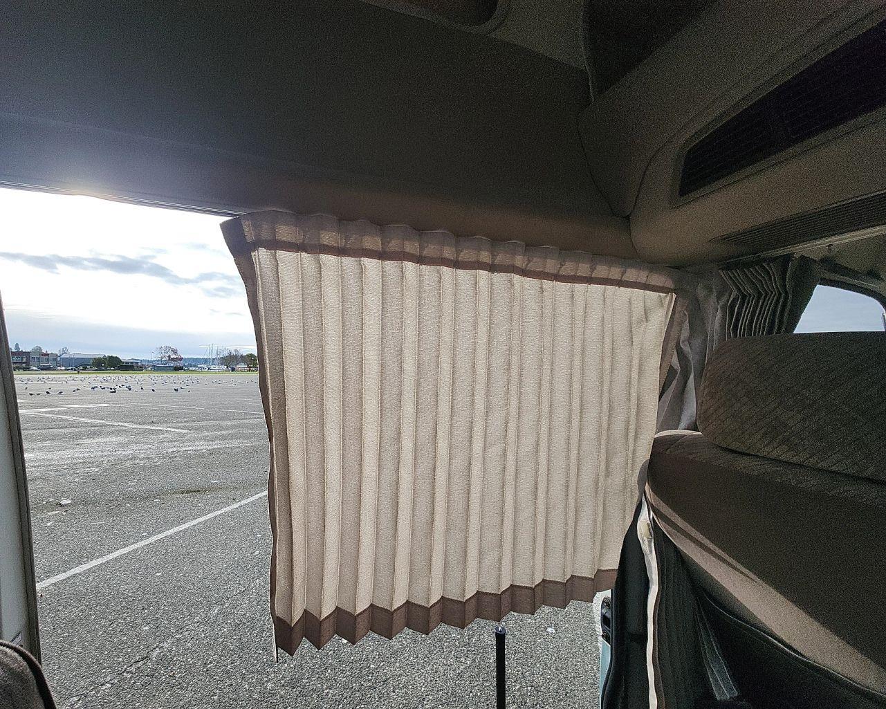 1998 Toyota HiAce Cruising Cabin