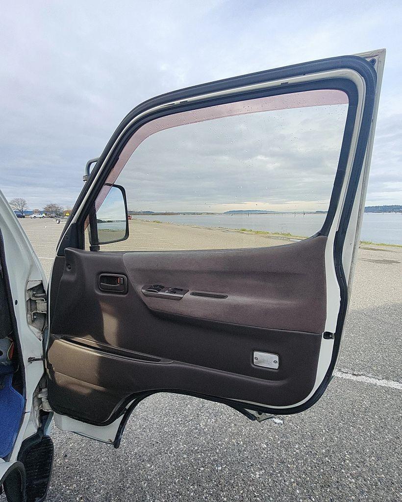 1998 Toyota HiAce Cruising Cabin