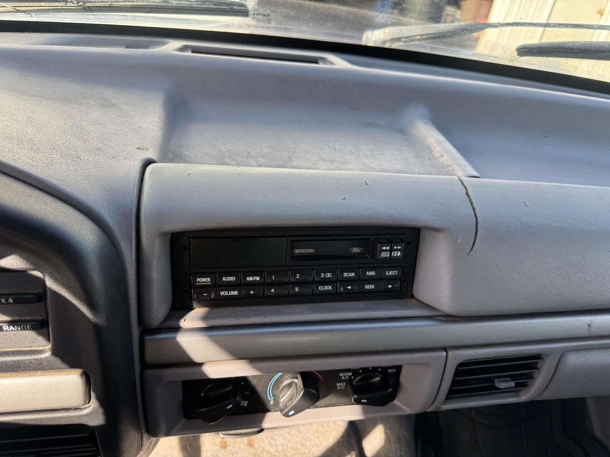 1995 Ford Bronco XLT