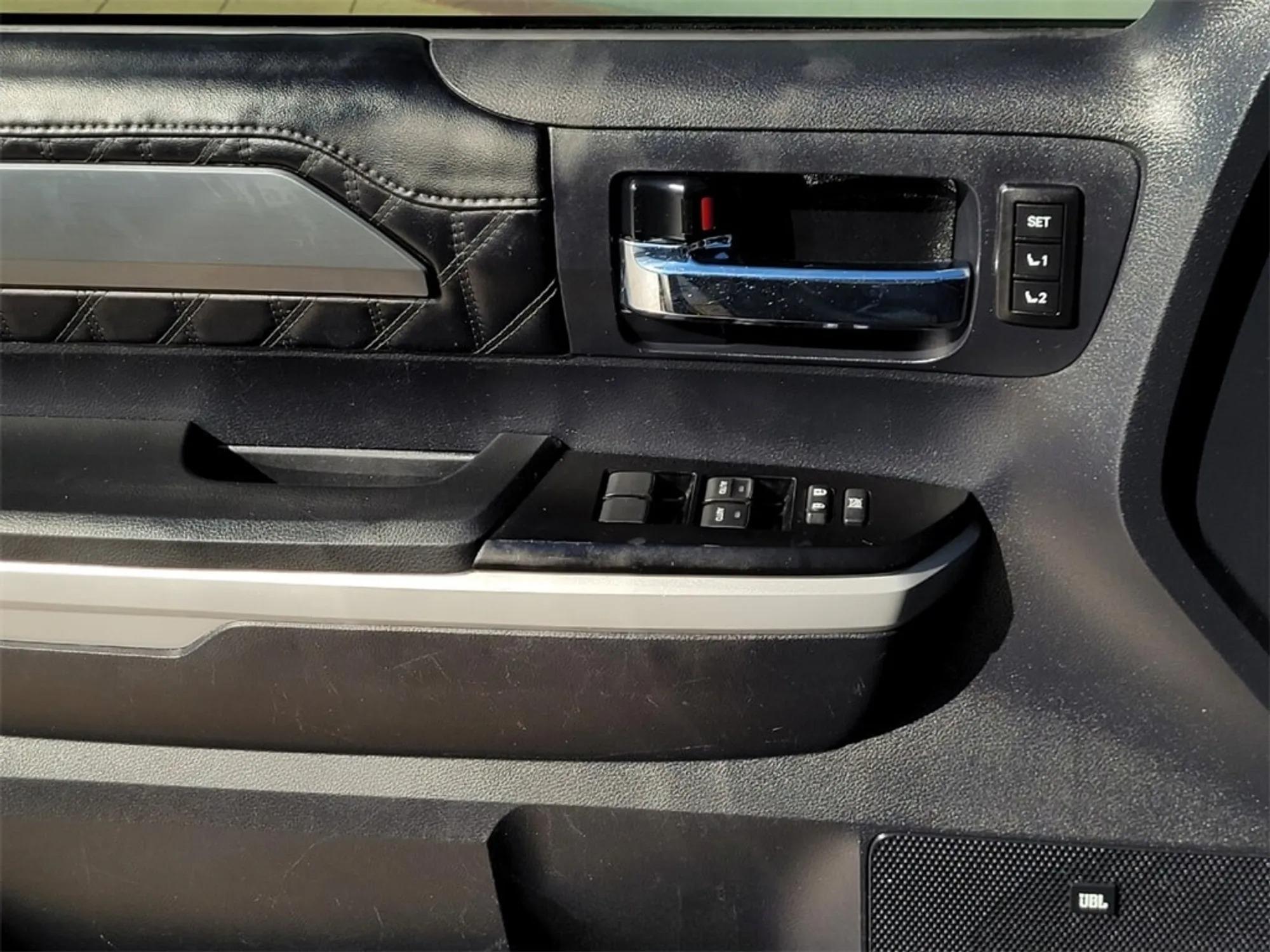 2019 Toyota Tundra Platinum