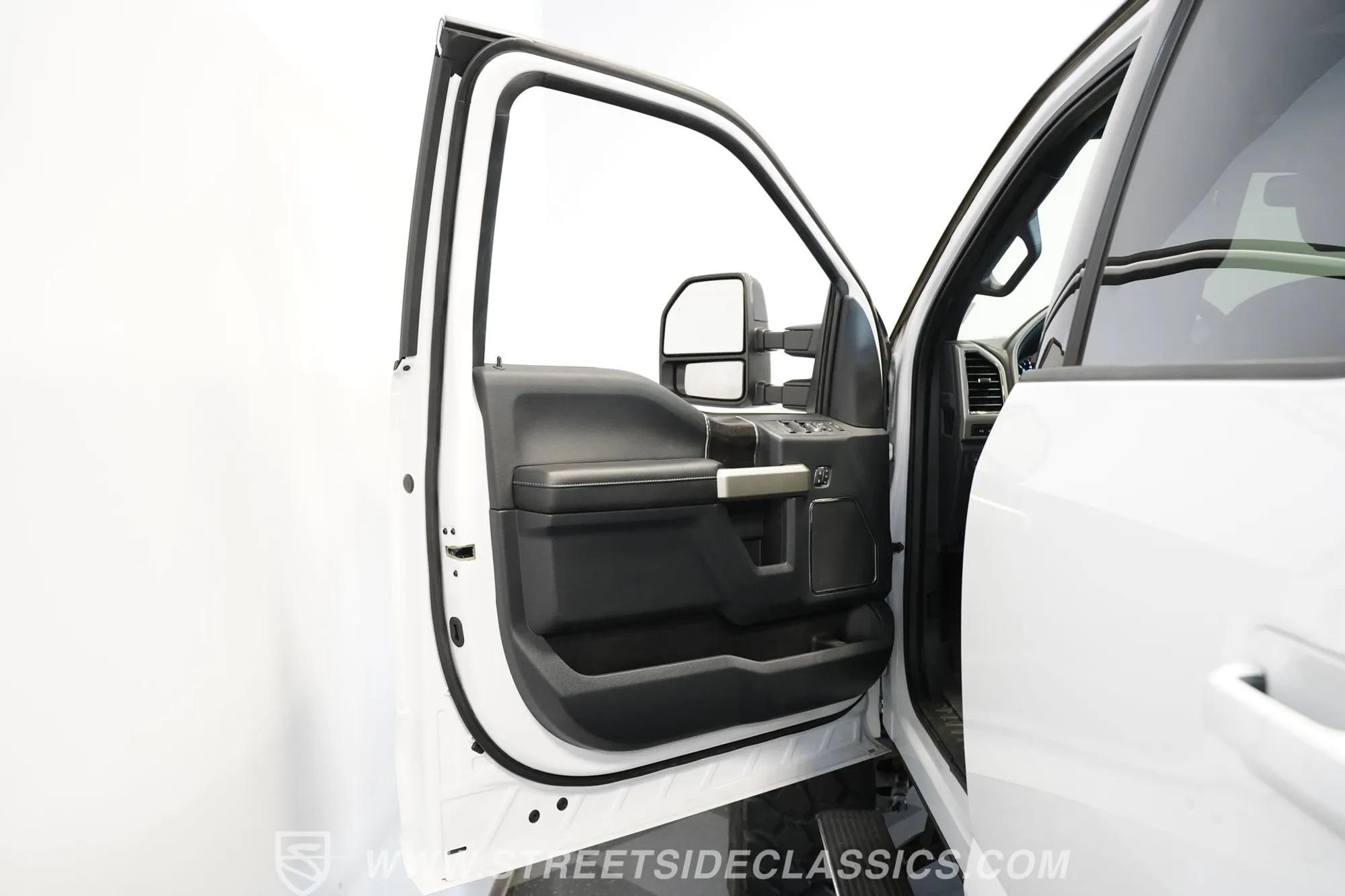 2022 Ford F-250 MegaRexx MegaRaptor