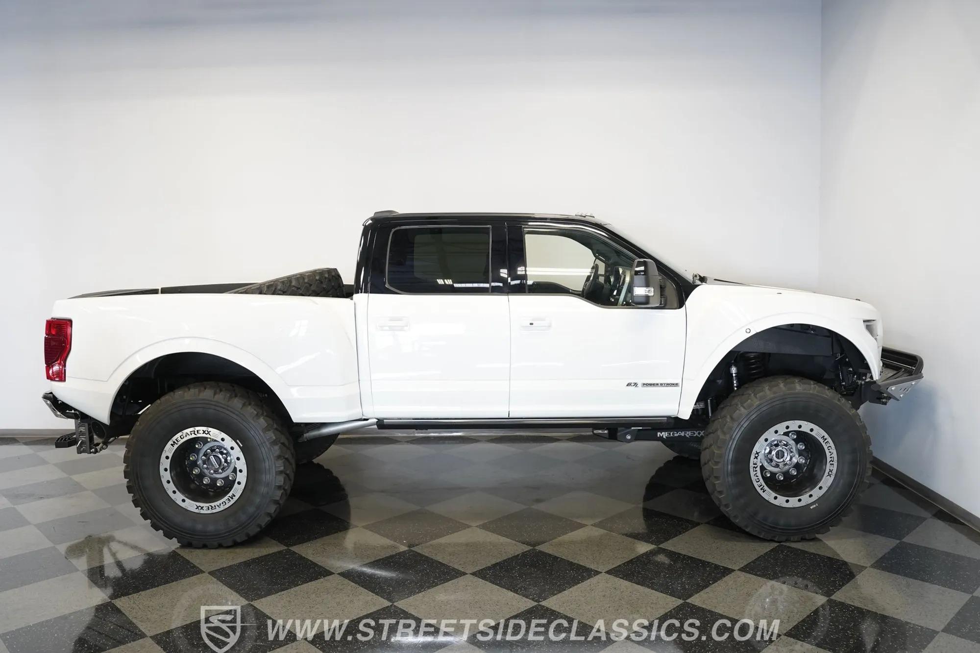 2022 Ford F-250 MegaRexx MegaRaptor