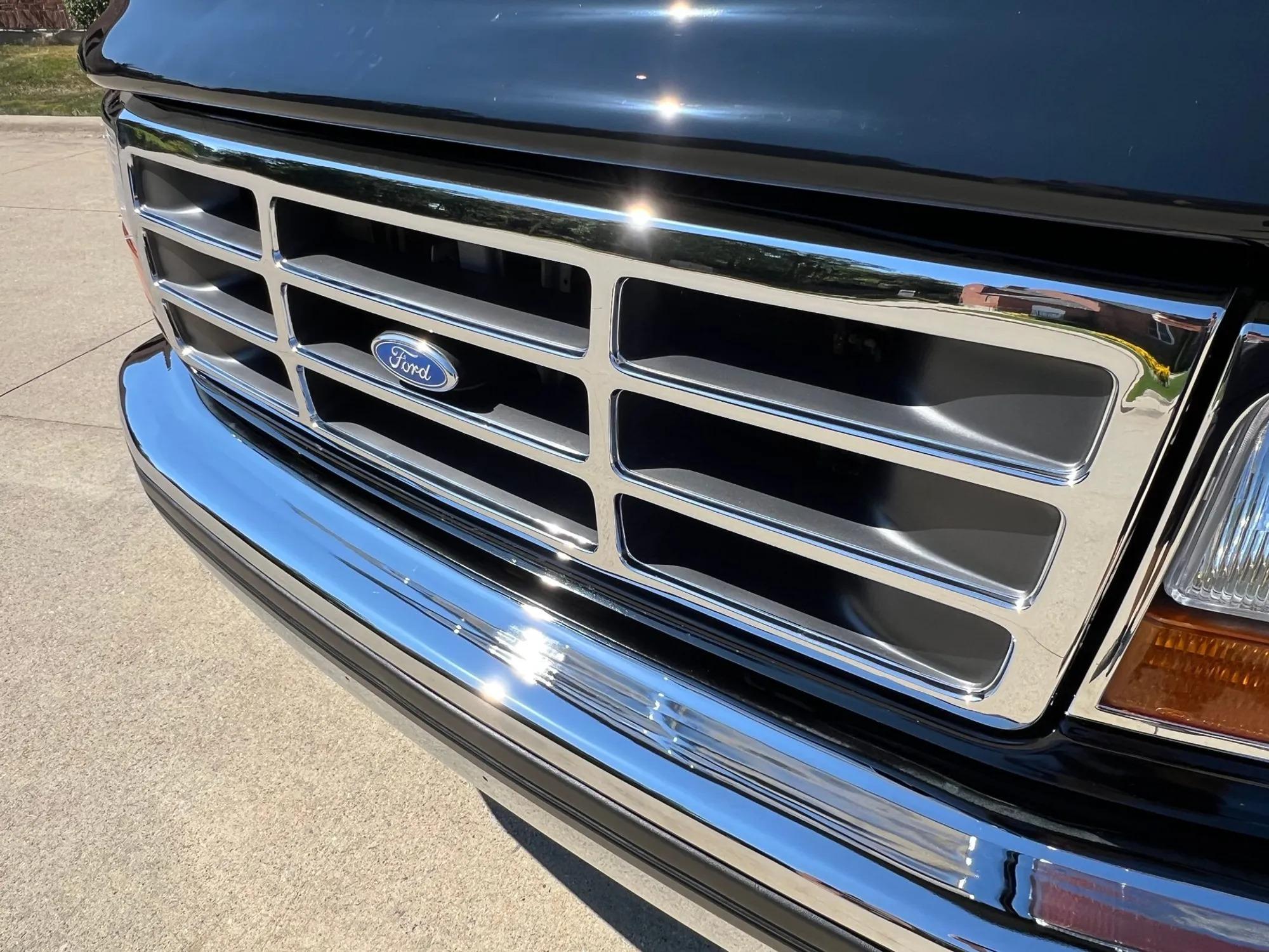 1993 Ford Bronco Eddie Bauer