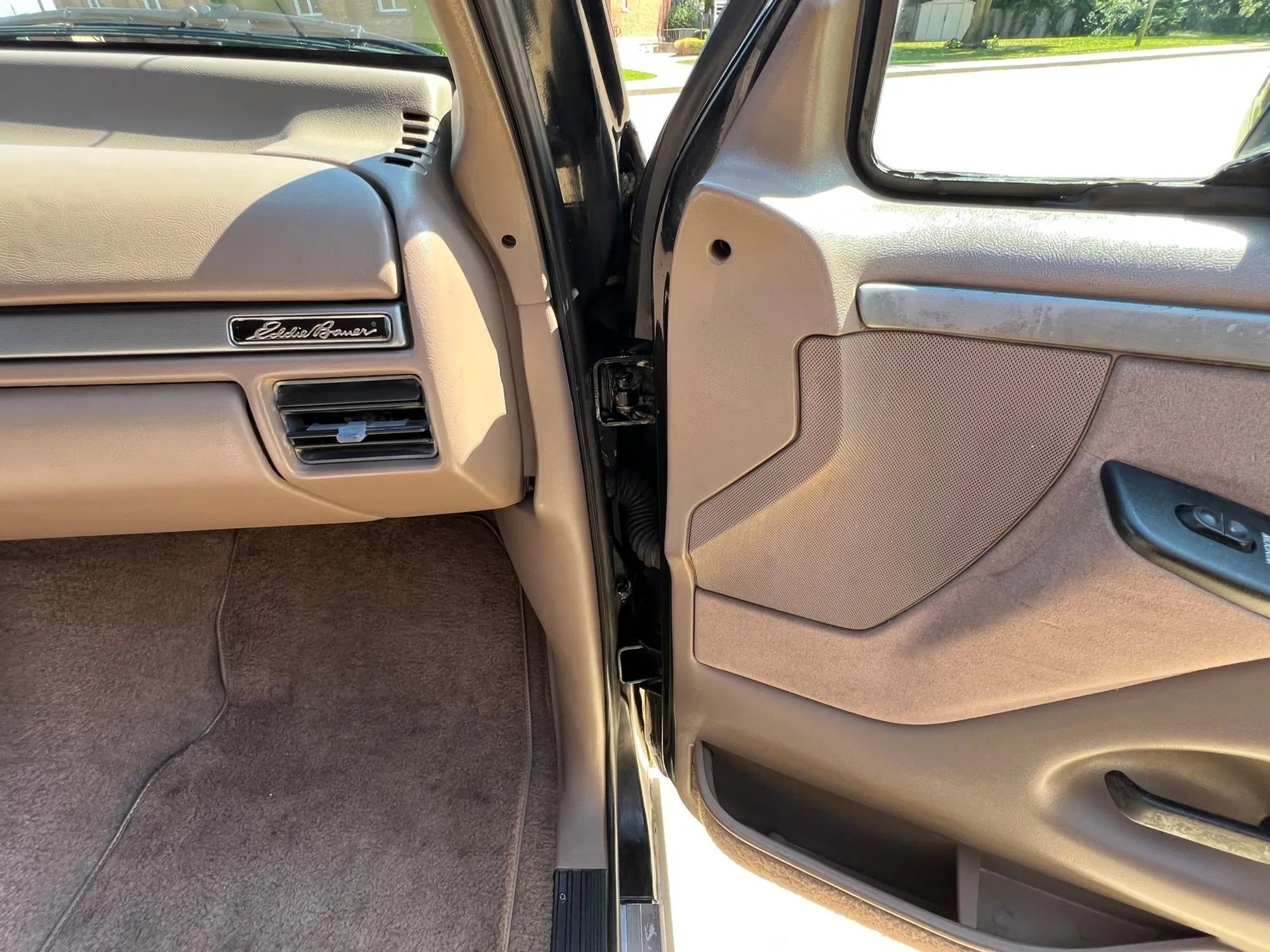 1993 Ford Bronco Eddie Bauer