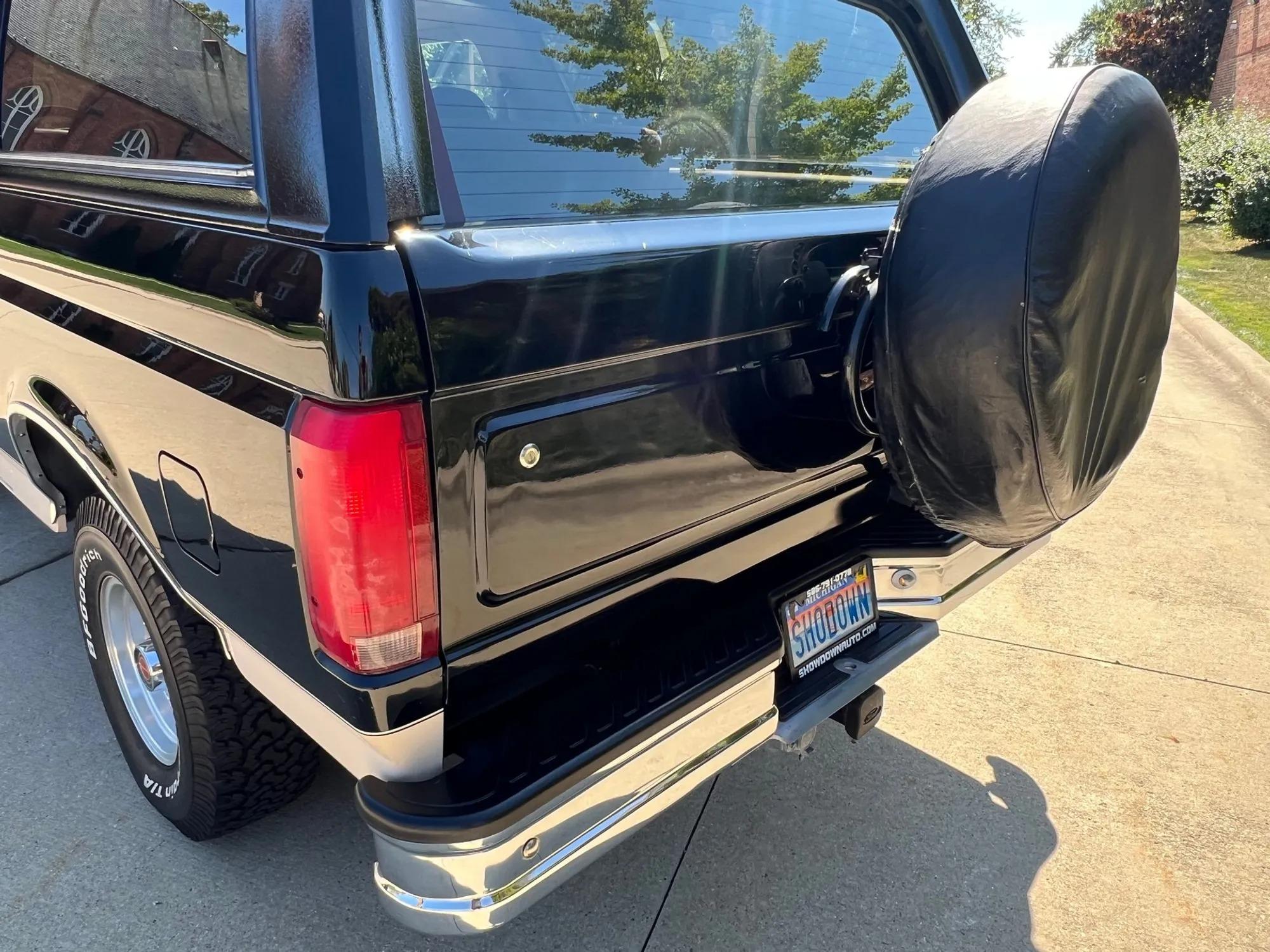 1993 Ford Bronco Eddie Bauer