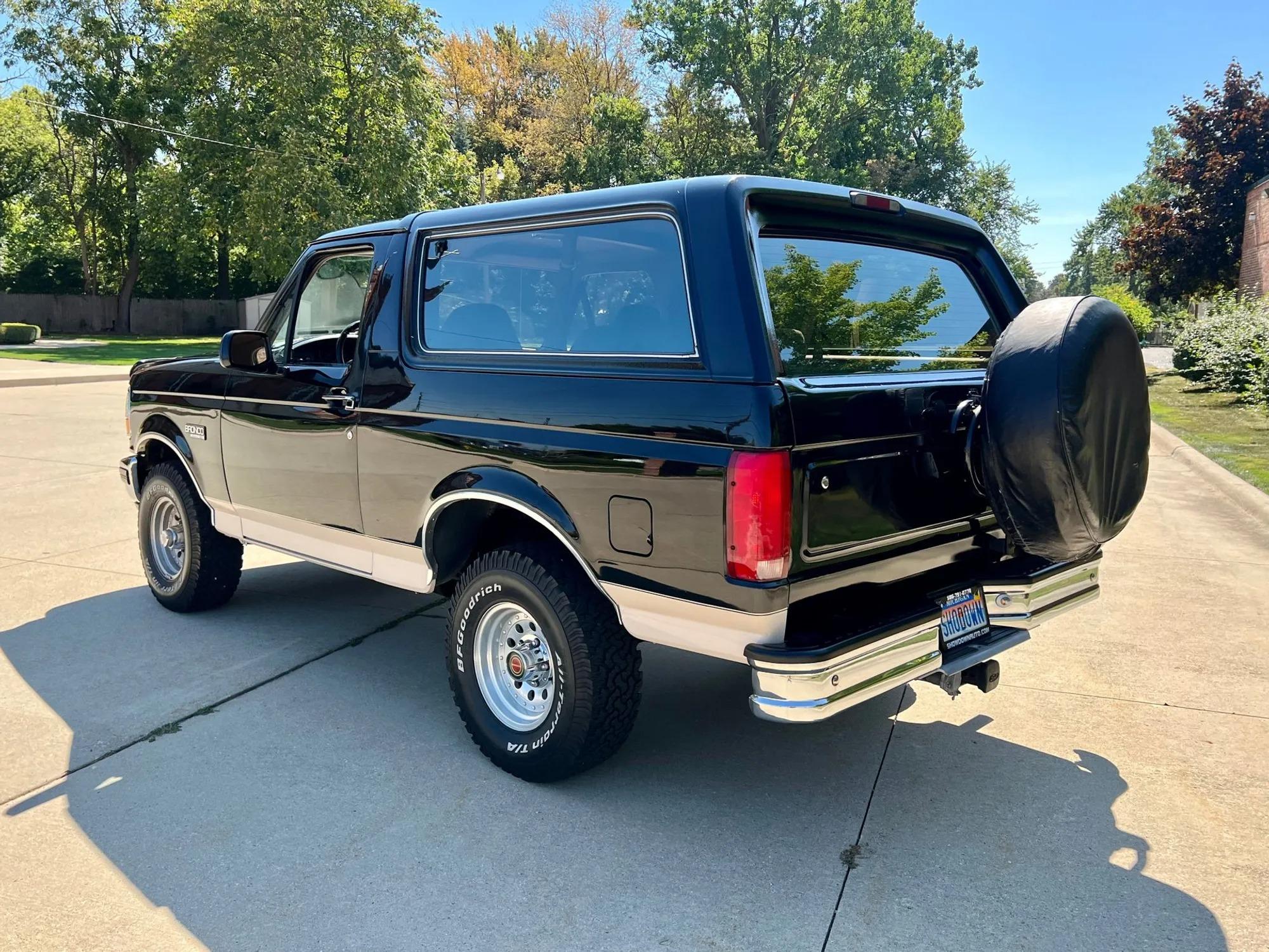 1993 Ford Bronco Eddie Bauer