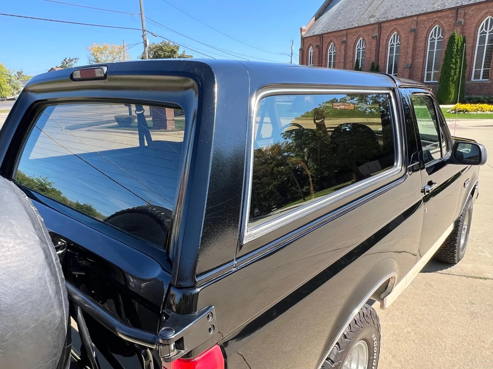 1993 Ford Bronco Eddie Bauer