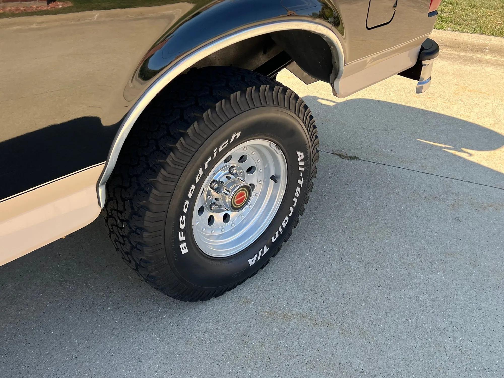 1993 Ford Bronco Eddie Bauer