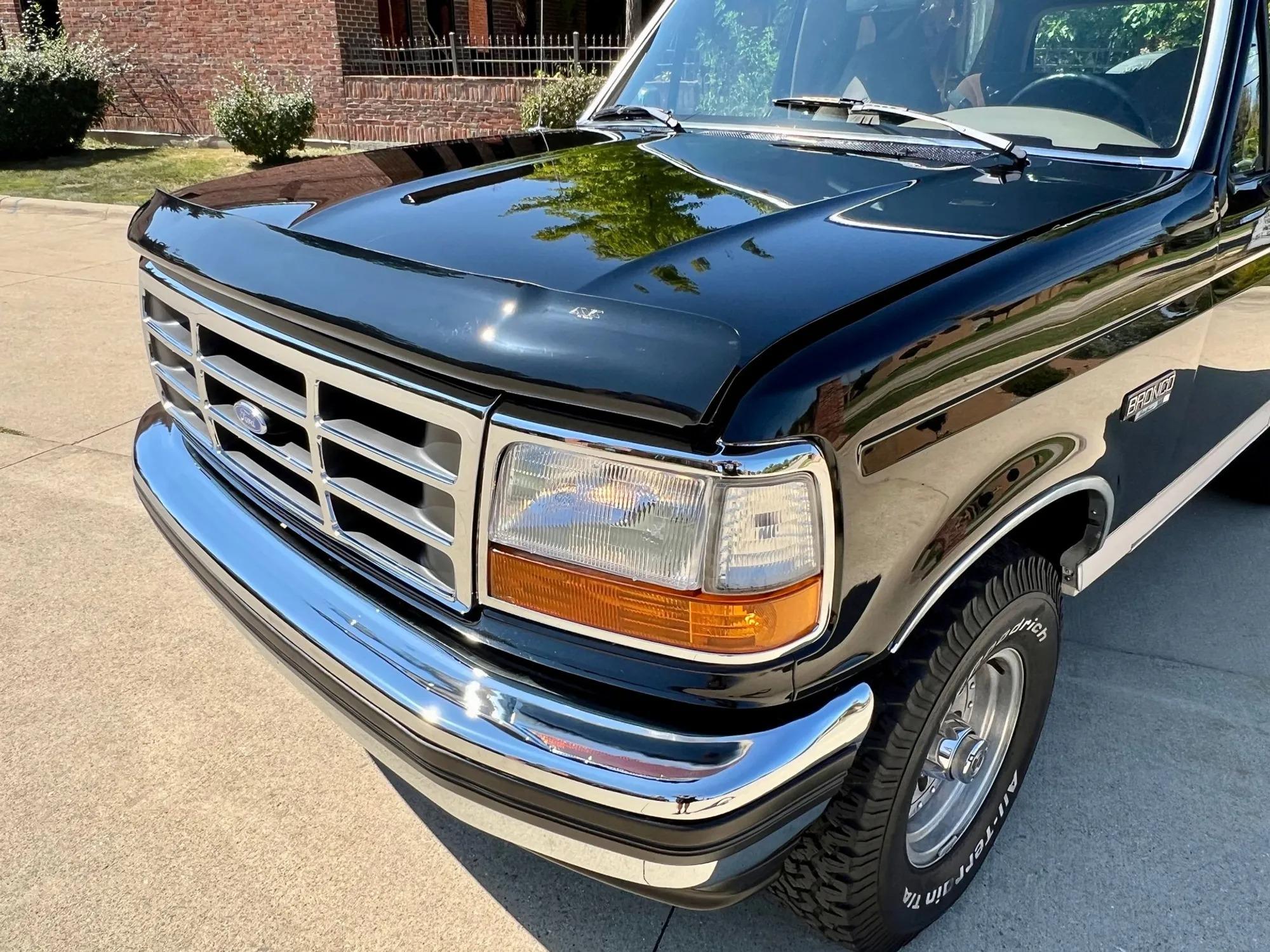 1993 Ford Bronco Eddie Bauer