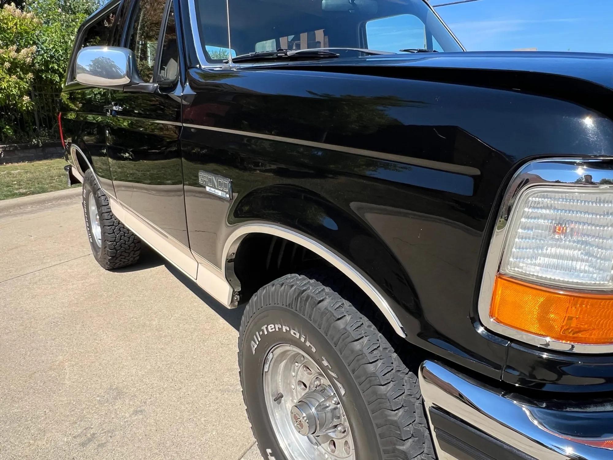1993 Ford Bronco Eddie Bauer