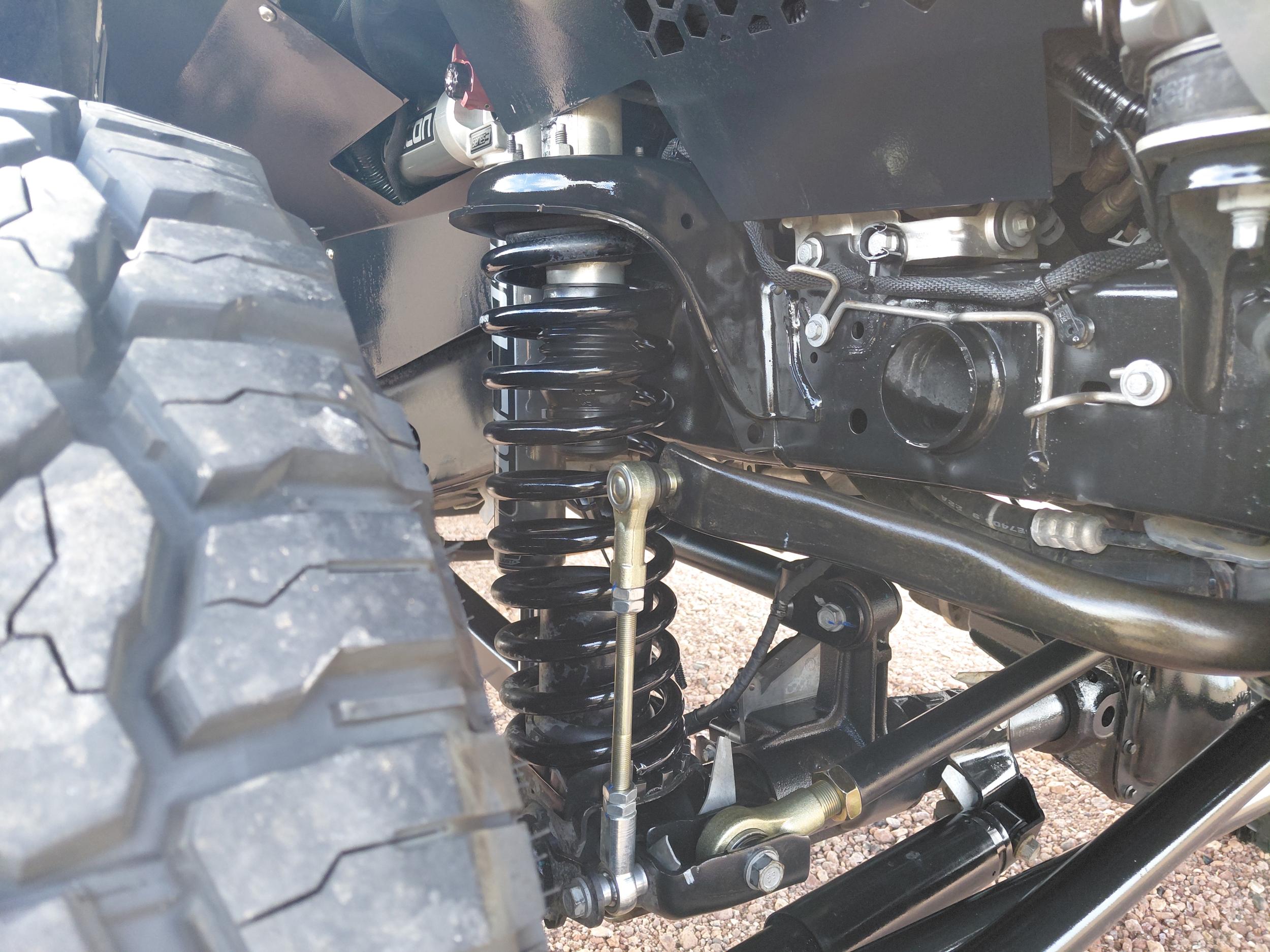 Modified 2022 Jeep Gladiator Mojave 4×4