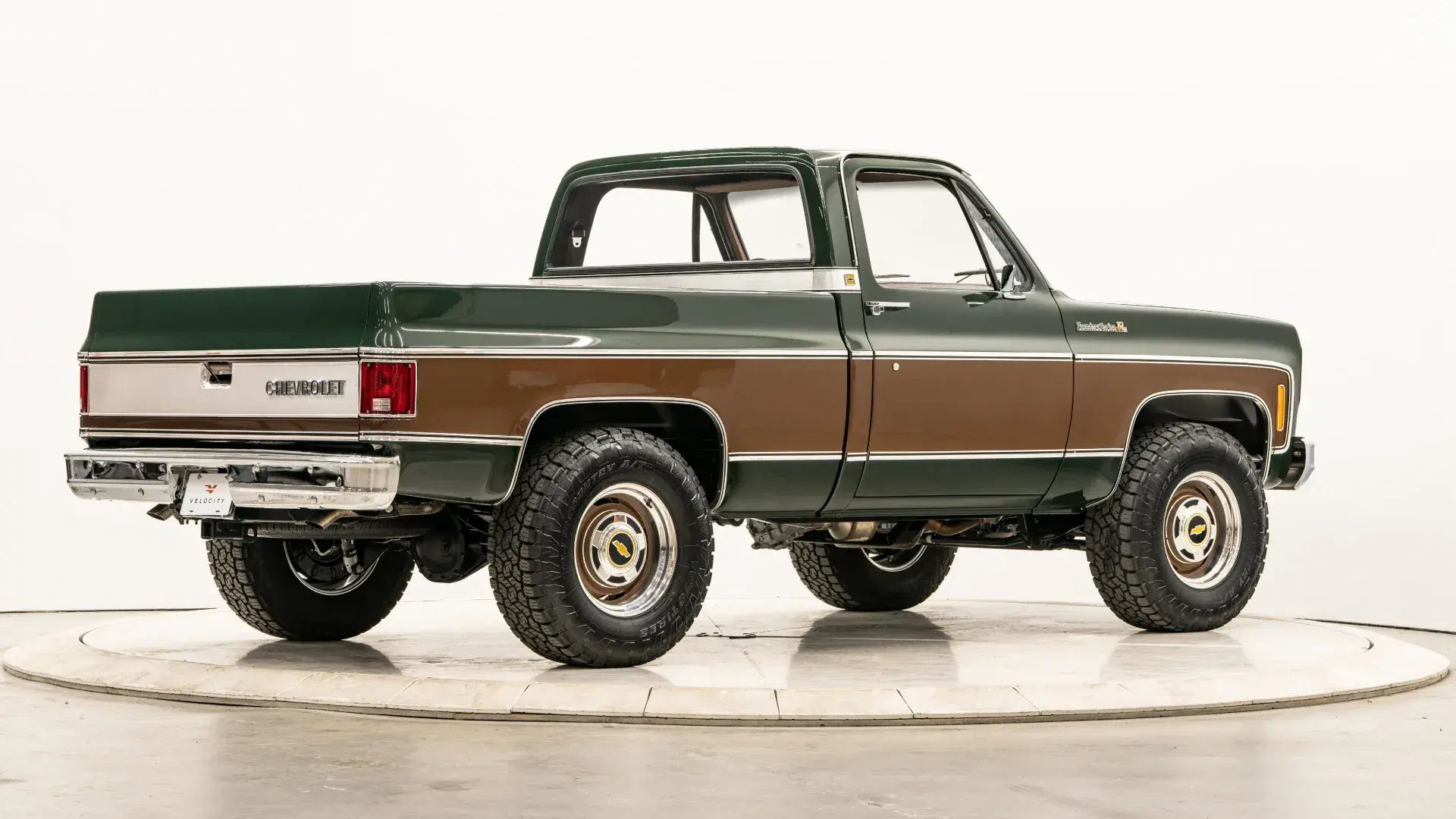 Velocity-Built 1977 Chevrolet K10
