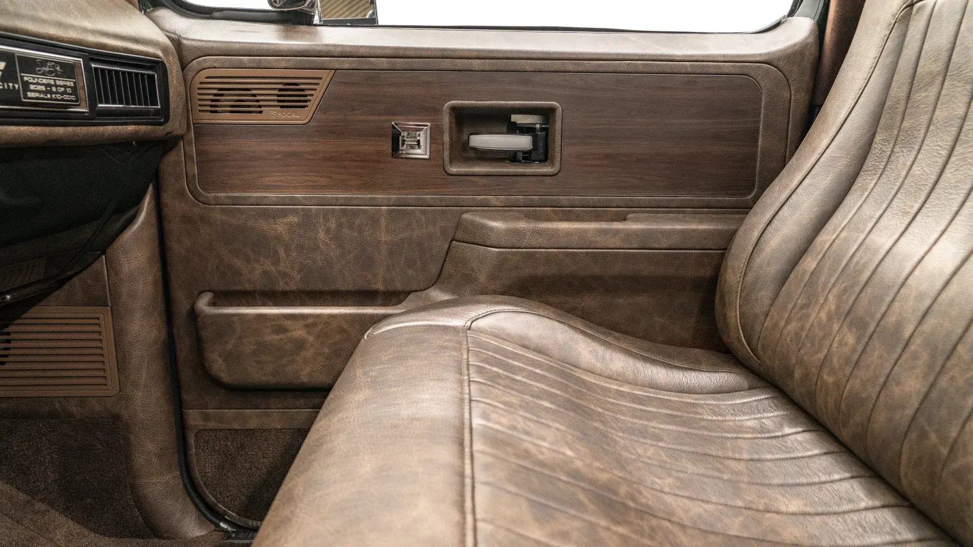 Velocity-Built 1977 Chevrolet K10