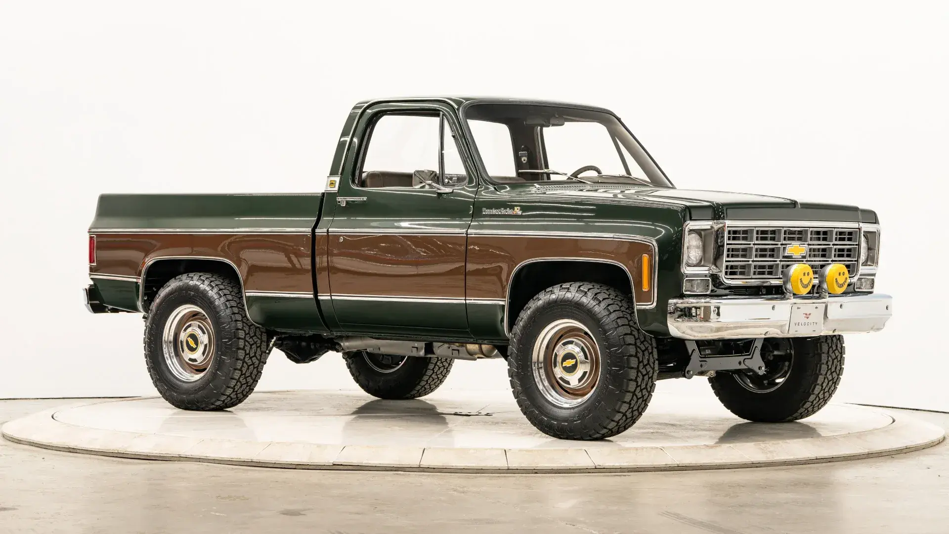 Velocity-Built 1977 Chevrolet K10