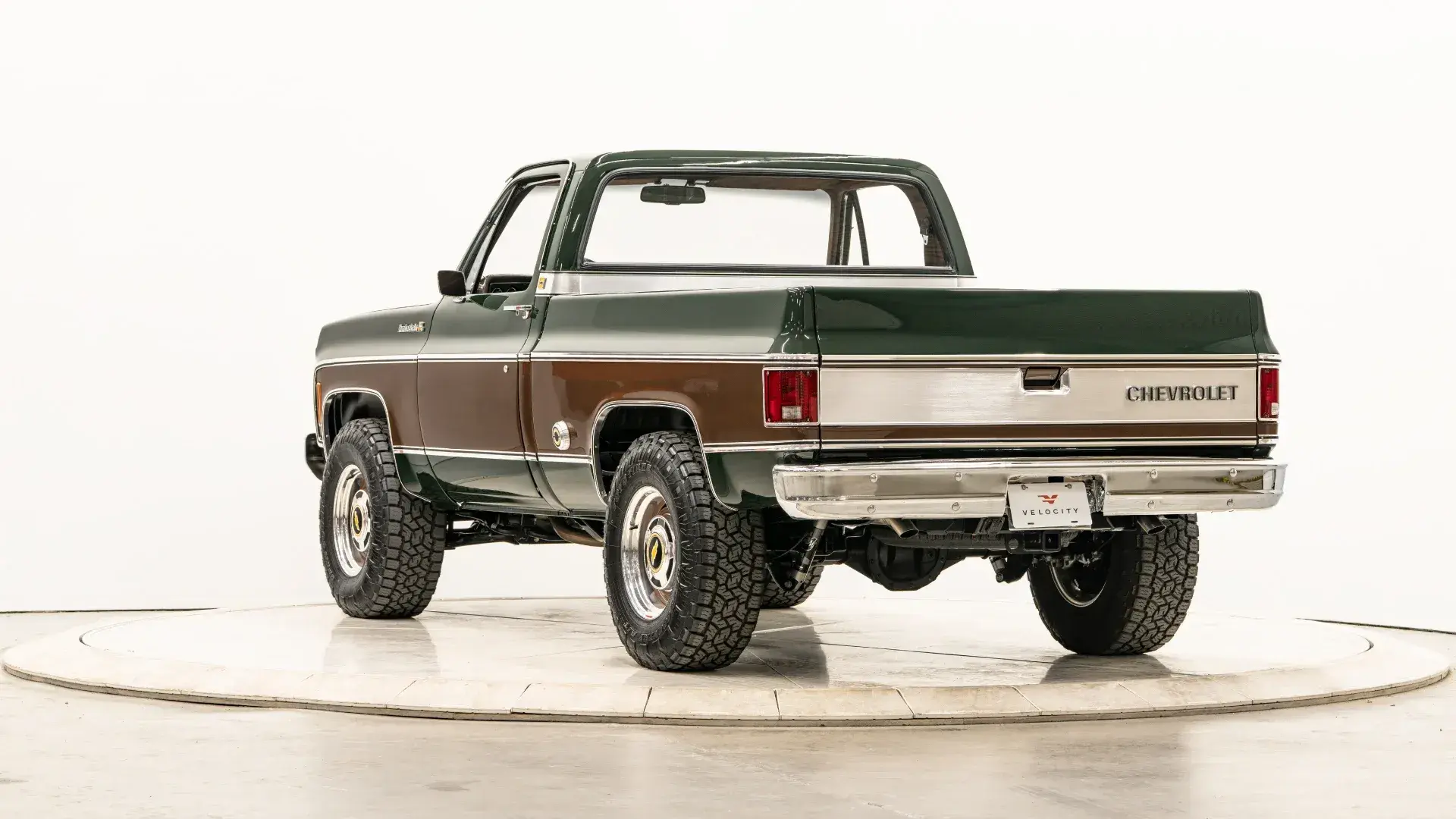 Velocity-Built 1977 Chevrolet K10
