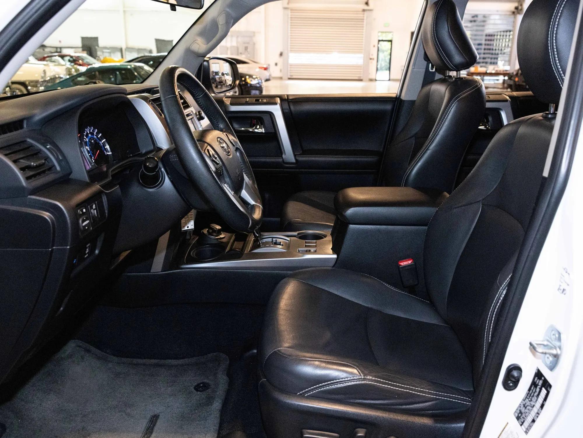 2015 Toyota 4Runner SR5 Premium