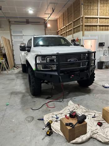 2022 Ford F-450 Super Duty Platinum