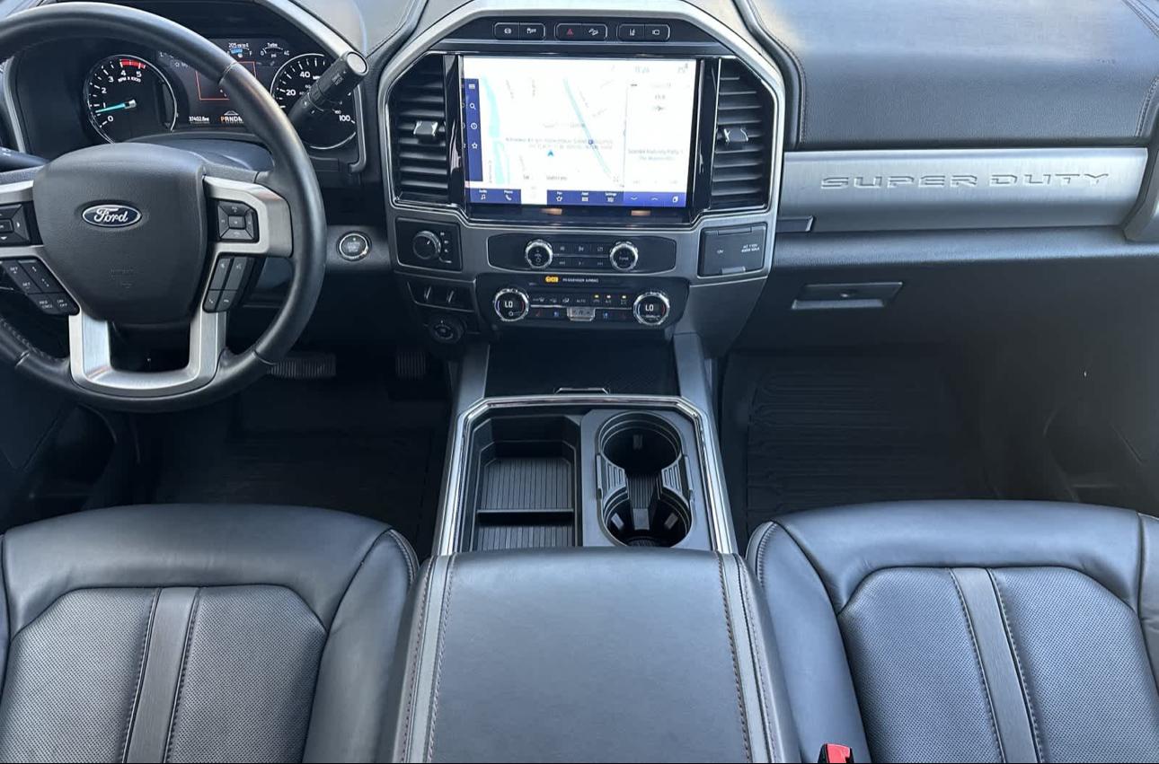 2022 Ford F-450 Super Duty Platinum