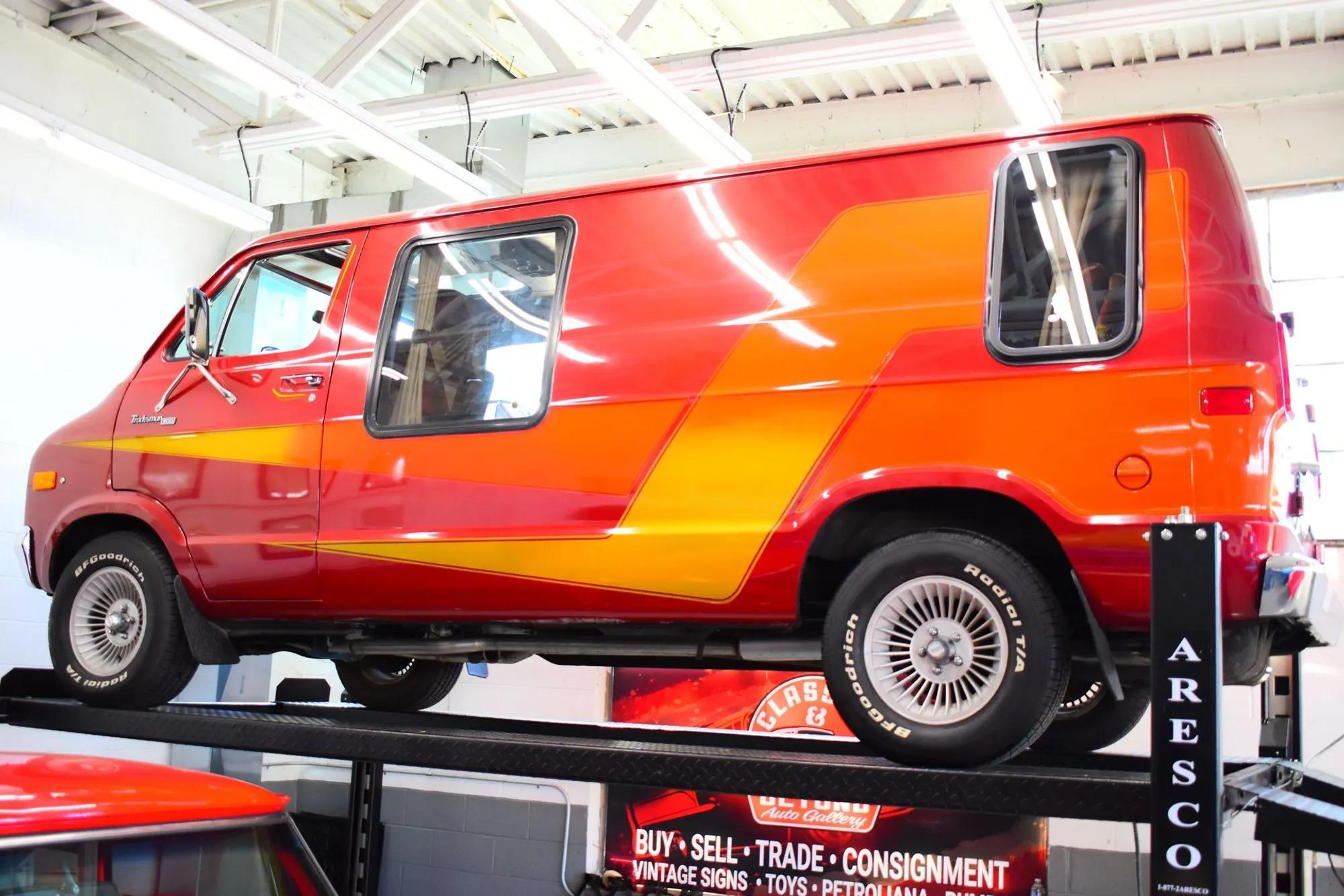 48k-Mile 1978 Dodge Tradesman 200 Van