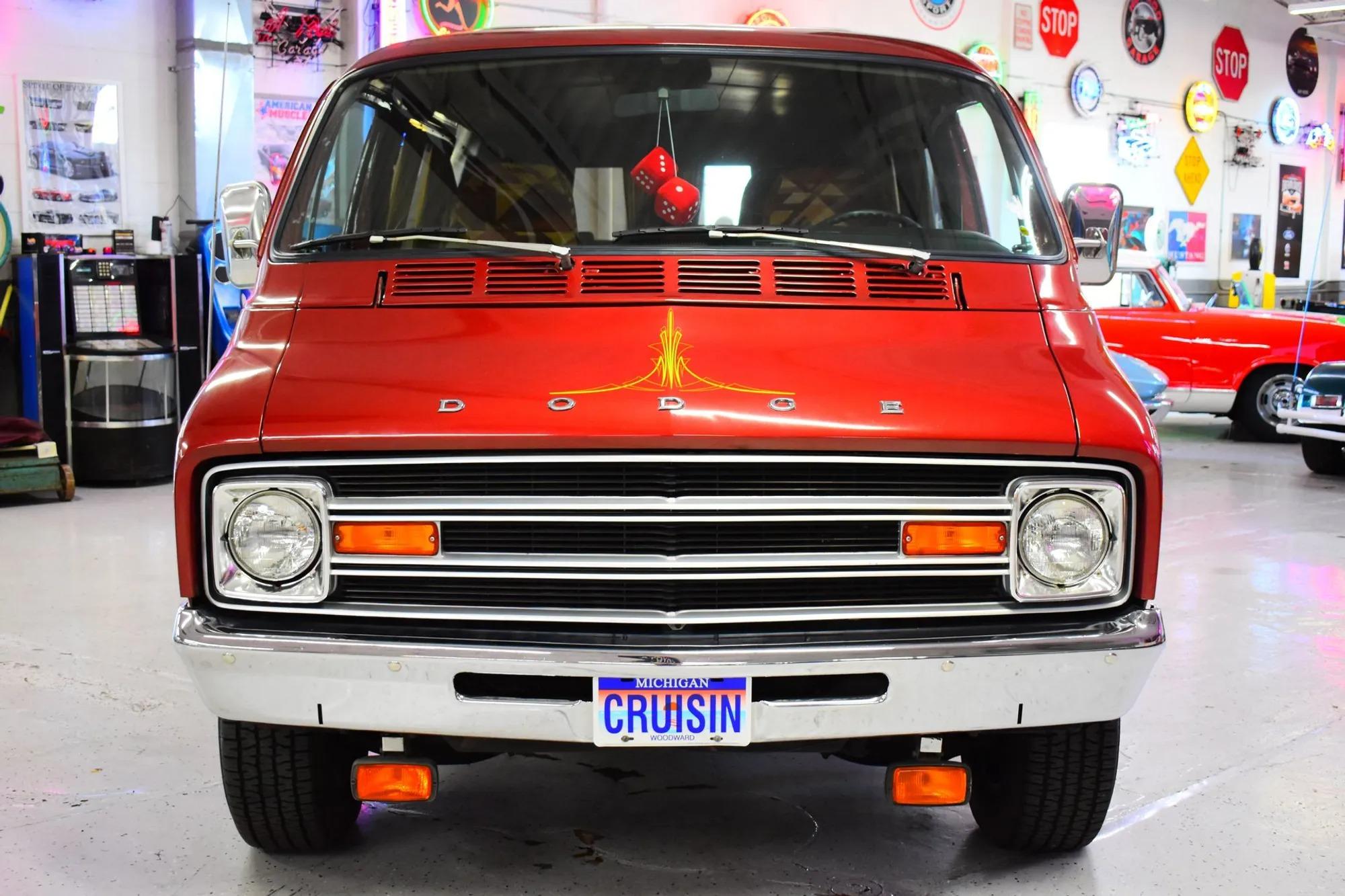 48k-Mile 1978 Dodge Tradesman 200 Van