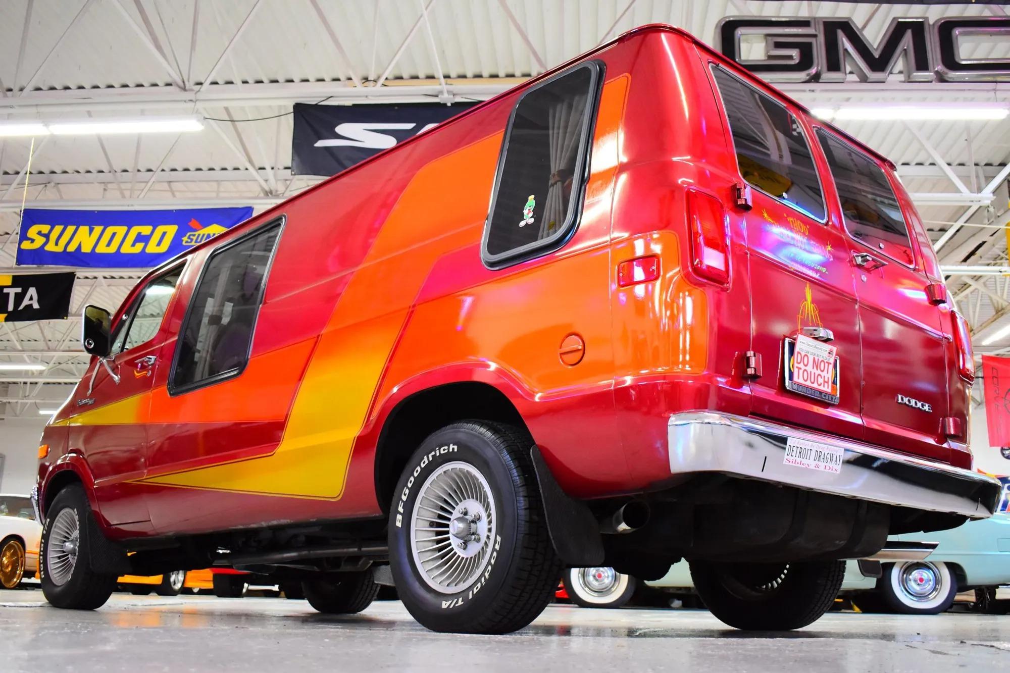 48k-Mile 1978 Dodge Tradesman 200 Van