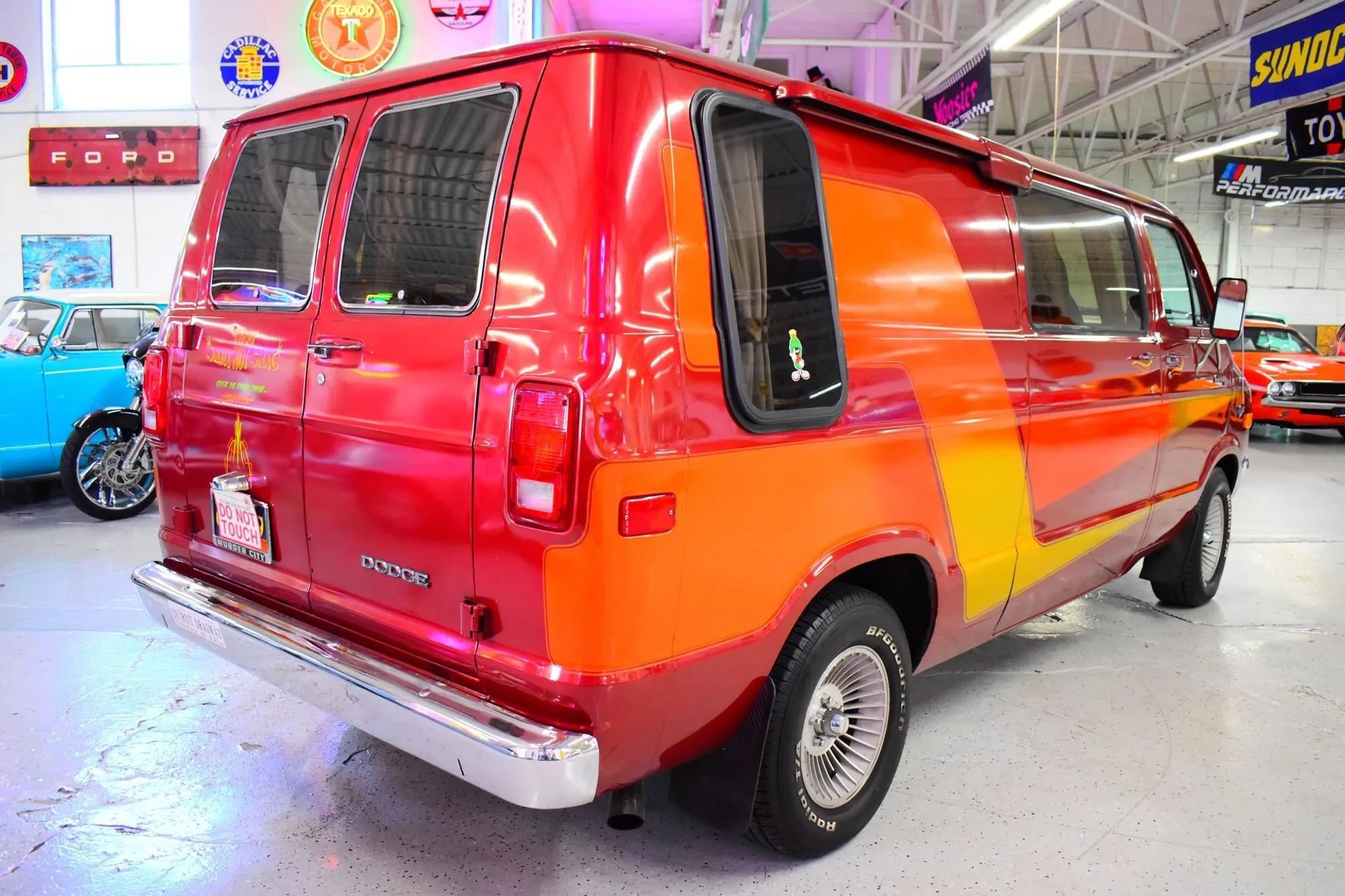 48k-Mile 1978 Dodge Tradesman 200 Van