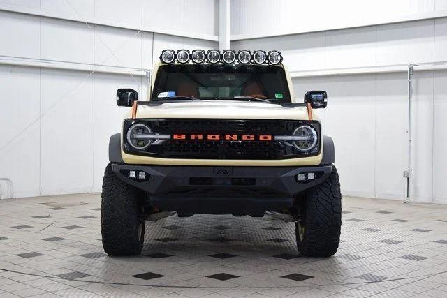 2021 Ford Bronco First Edition - 3