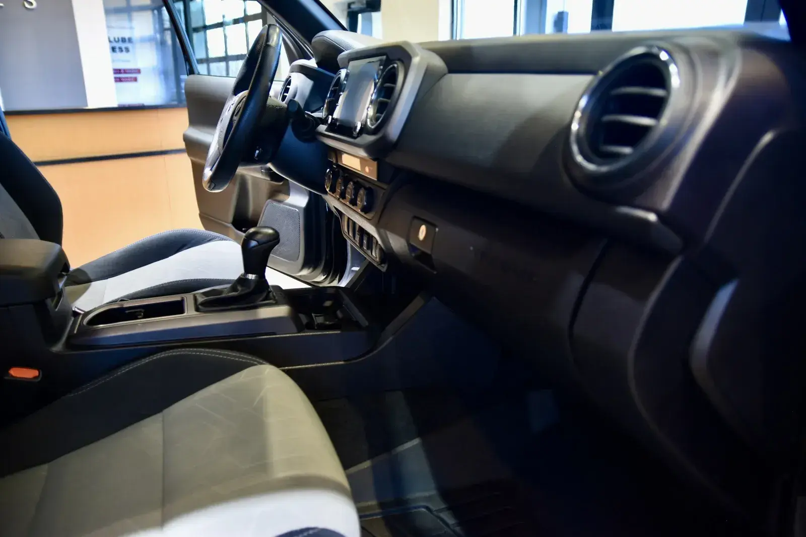 2023 Toyota Tacoma TRD Off-Road