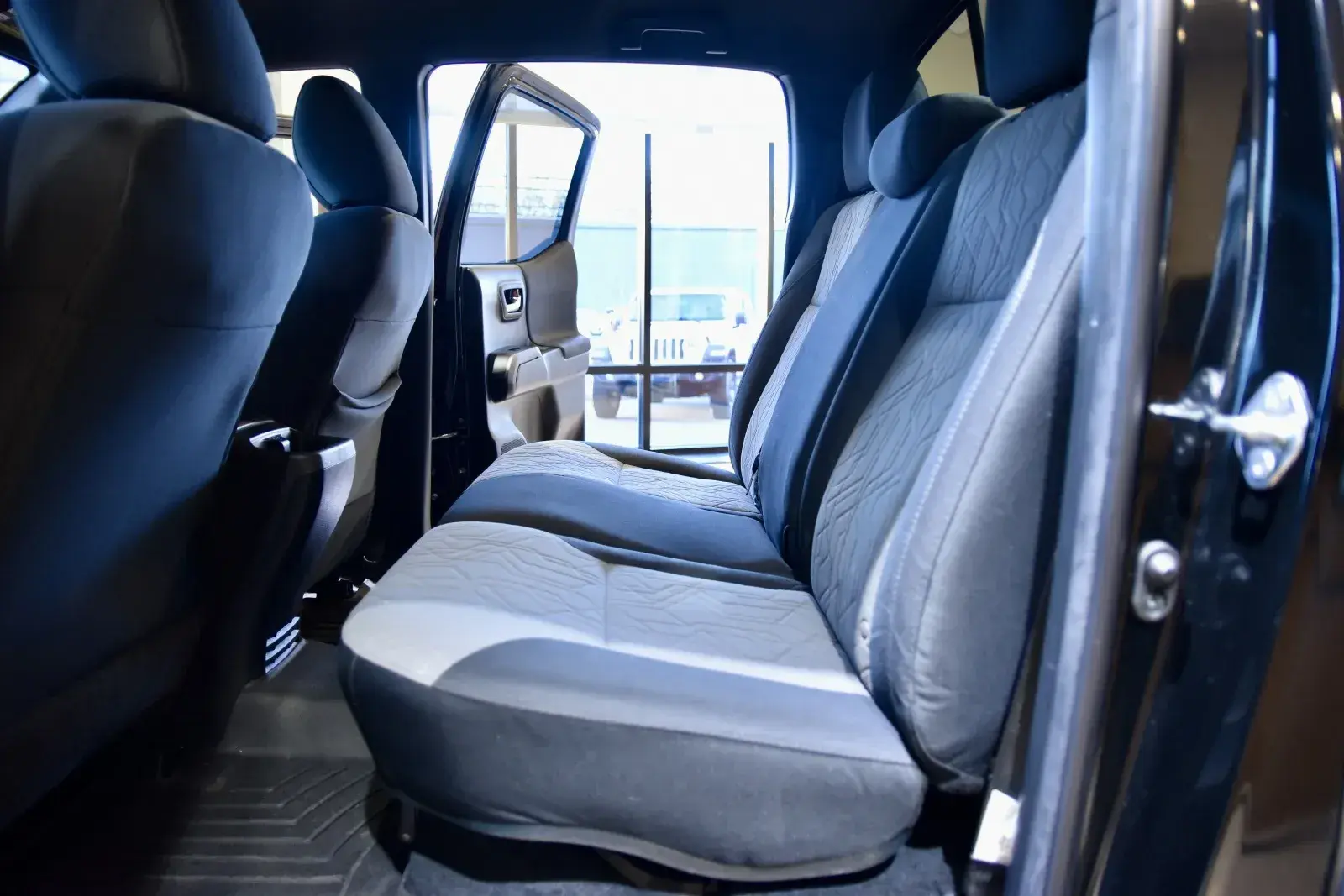 2023 Toyota Tacoma TRD Off-Road