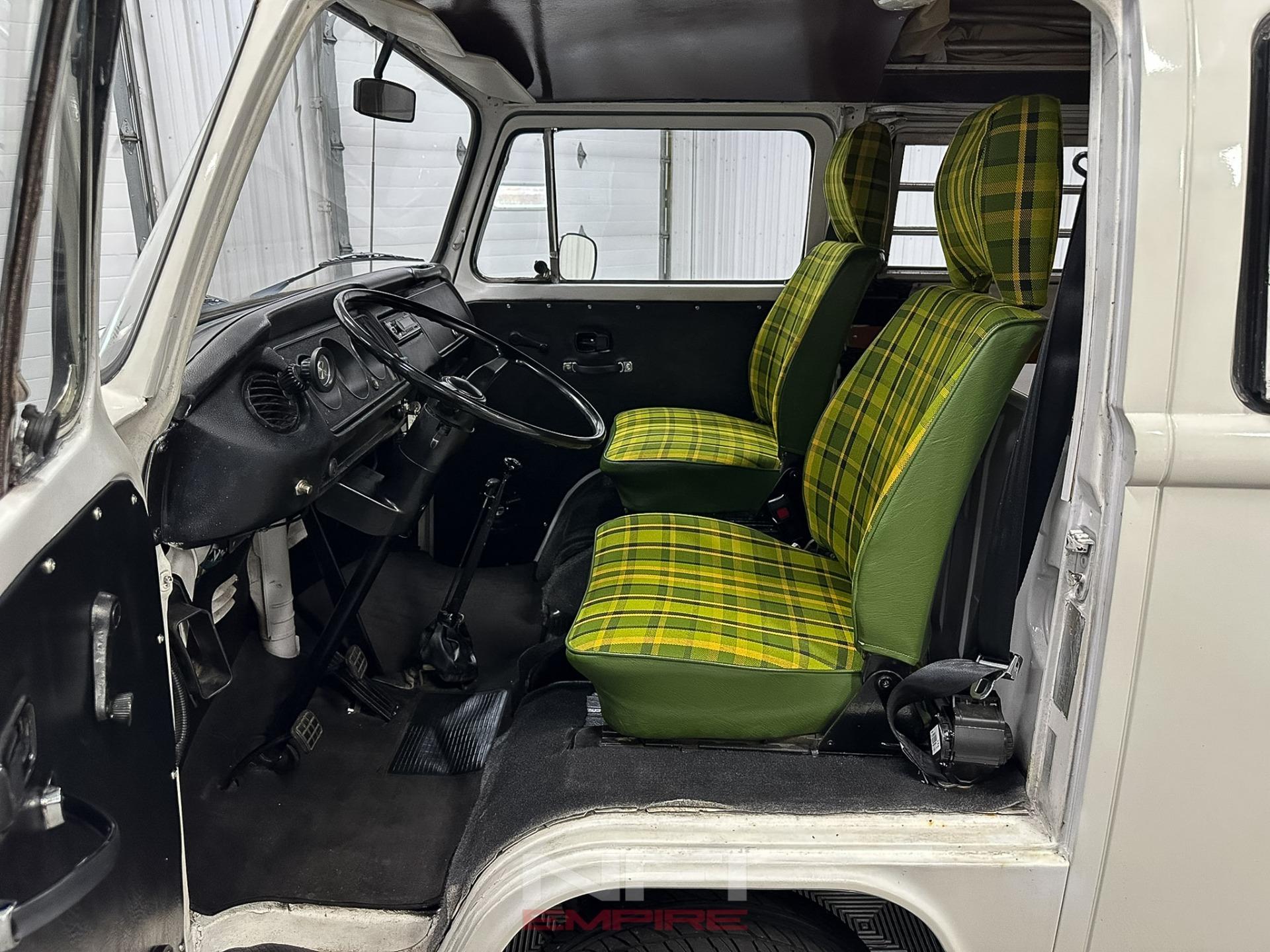 1977 Volkswagen Westfalia Camper Van