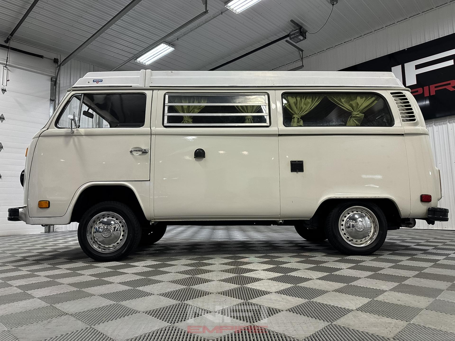 1977 Volkswagen Westfalia Camper Van