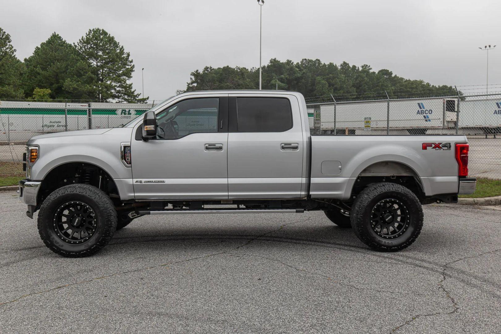 2019 Ford F-350 Super Duty Lariat
