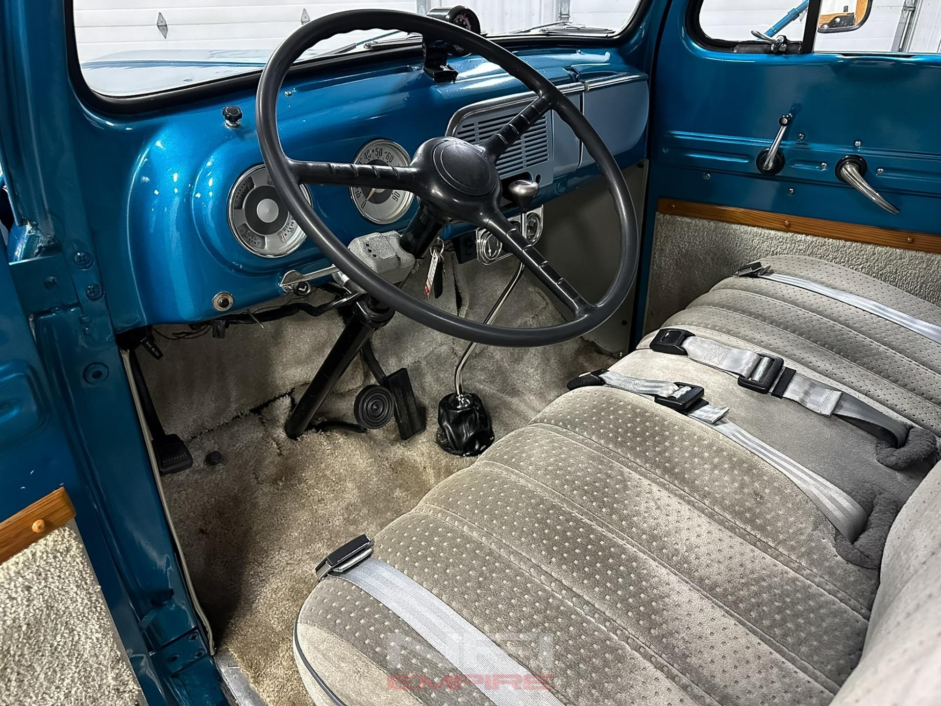 1951 Ford F2 Dump Truck