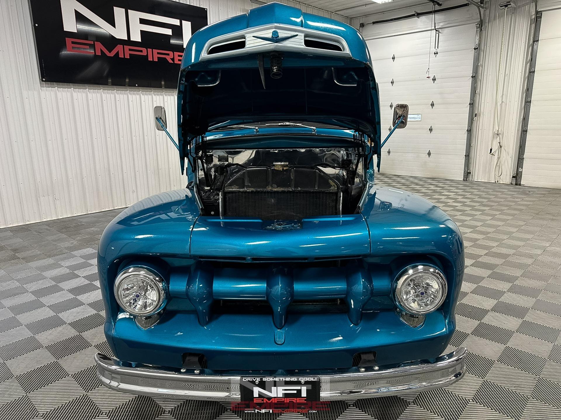 1951 Ford F2 Dump Truck