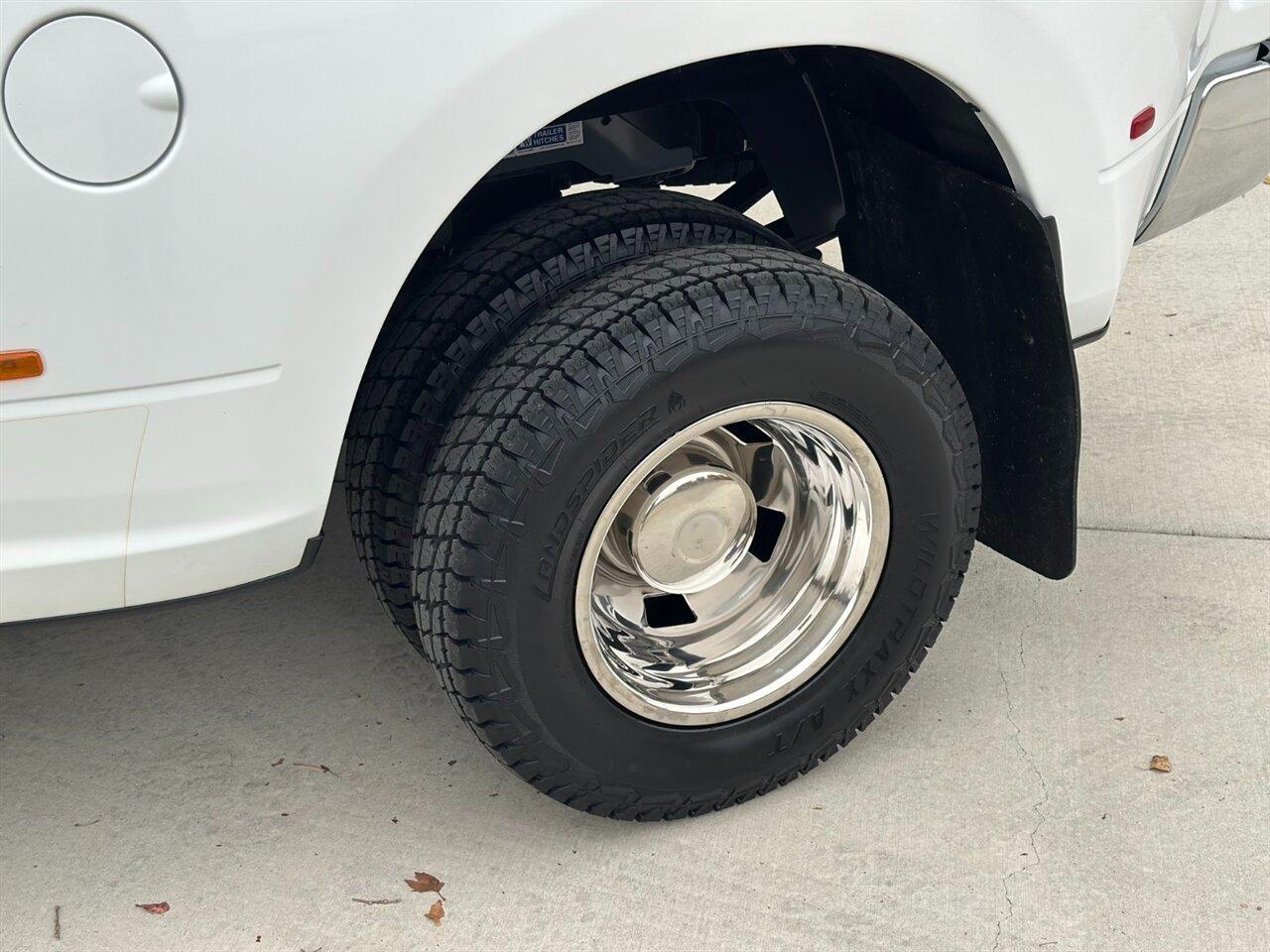 2012 RAM 3500 Dually 4×4