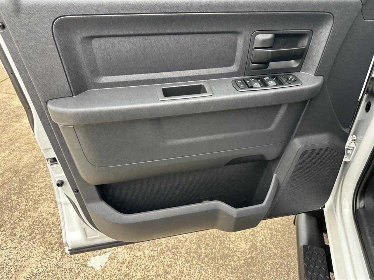 2012 RAM 3500 Dually 4×4