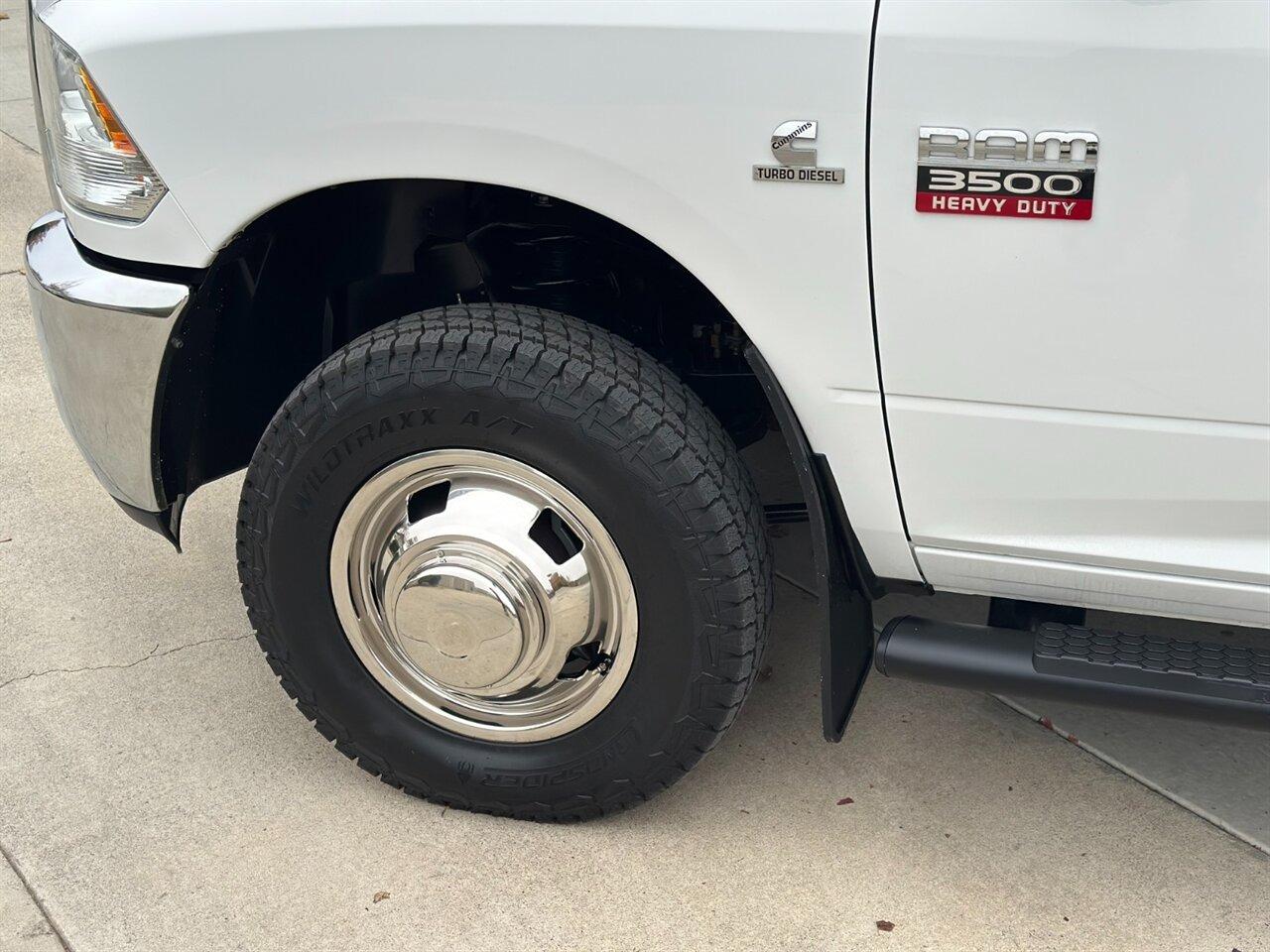 2012 RAM 3500 Dually 4×4