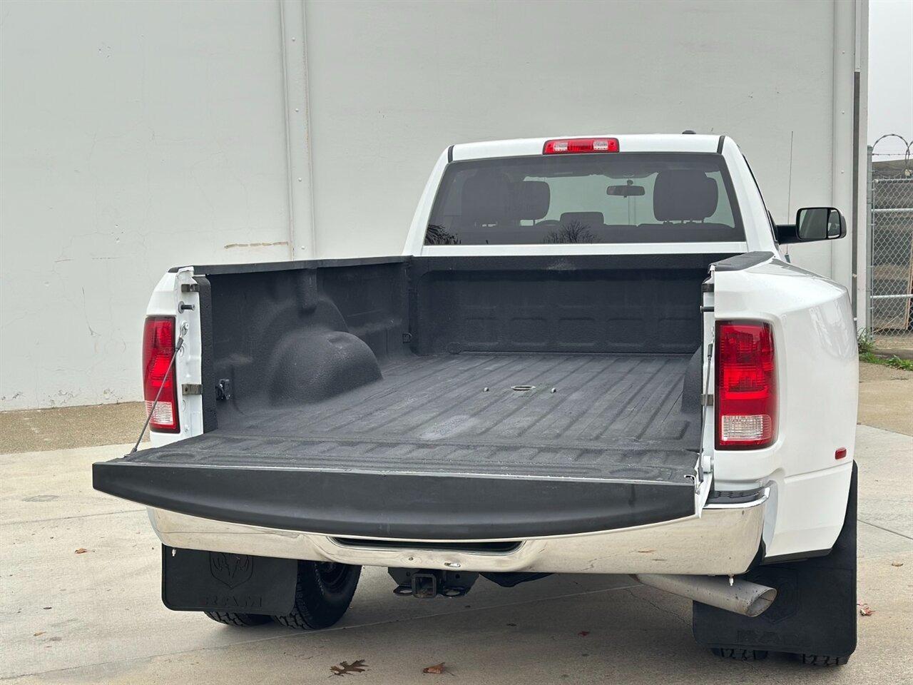 2012 RAM 3500 Dually 4×4